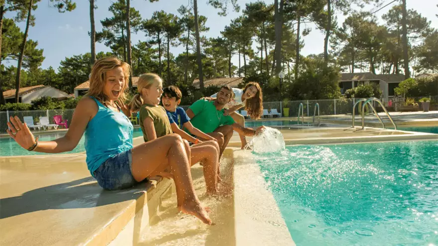 Biscarrosse piscine jeux